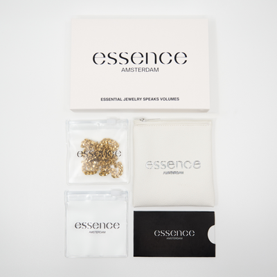 White Clover Bracelet (Gold)